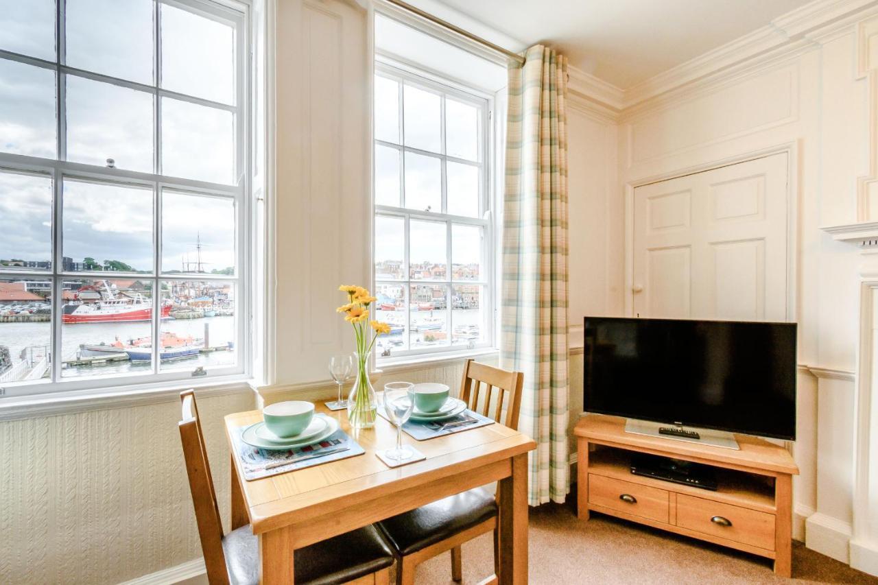 What A View At Quayside Apartment Вітбі Екстер'єр фото